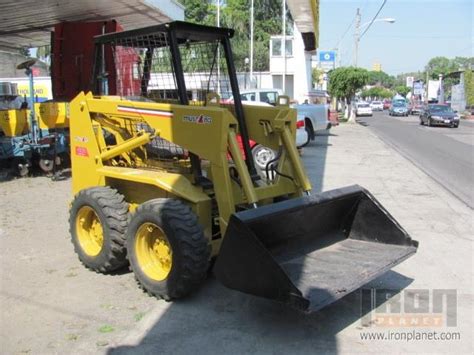 who makes mustang skid steer|mustang 441 skid steer specs.